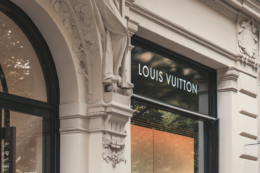 El lujo en retail vs el lujo en experiencias: ¿Cuál es la mejor inversión para tu bienestar?