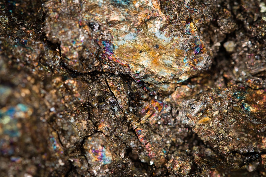 Explorando la belleza de la oxidación controlada de la plata con hígado de azufre: ¡De tonos brillantes a negro profundo!