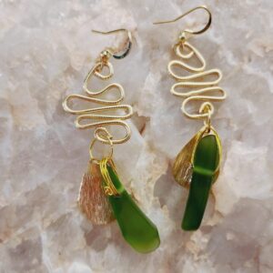 Pendientes de Líneas Orgánicas Mareas de Cristal con Alambre Modelado