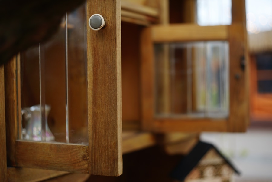 Aprende a diseñar expositores únicos para tus joyas con materiales naturales