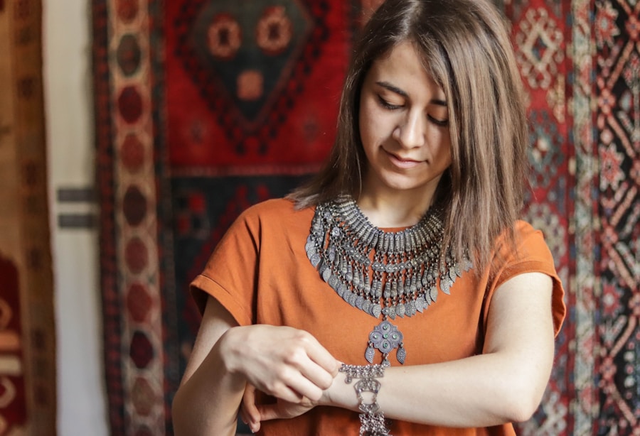 Conquista el mercado de la decoración y joyería con SEO semántico: Estrategias para atraer a compradores exigentes