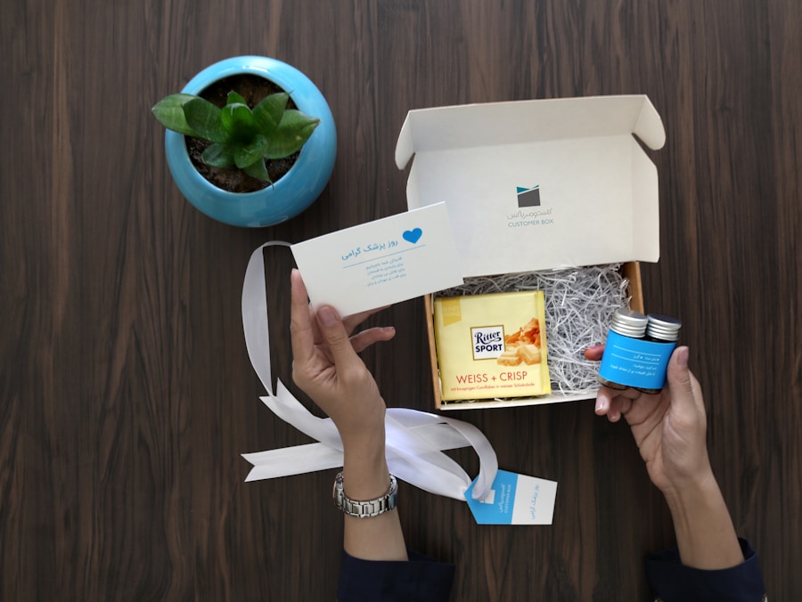 Sello de calidad: la importancia de incluir certificaciones en papel reciclado en tus regalos