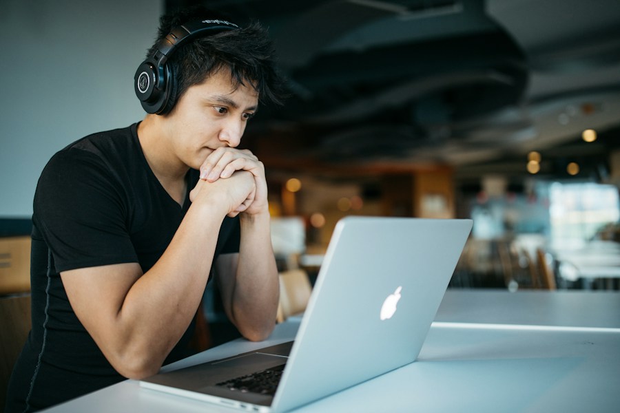 El camino más rápido al éxito: Por qué invertir en una formación completa de técnica y e-commerce